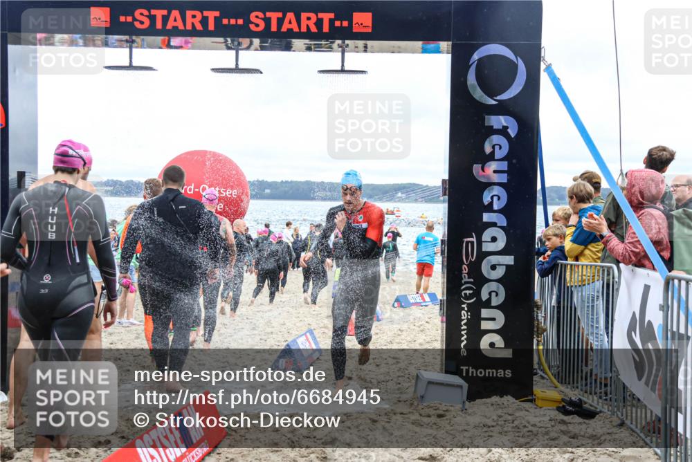 04.08.2024 - OstseeMan Strokosch-Dieckow http://msf.ph/oto/6684945 04.08.2024 09:47:21 Schwimmen 225, 320, 1157, 1159, 1159, 1170, 1179, 1181, 1181, 1203, 1211, 1211, 1219, 1219, 1222, 1222, 1234, 1241, 1241, 1251, 1251, 1254, 1279, 1289, 1295 meine-sportfotos.de