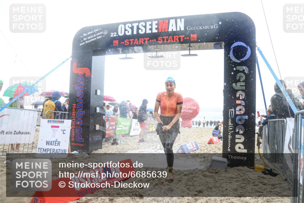 04.08.2024 - OstseeMan Strokosch-Dieckow http://msf.ph/oto/6685639 04.08.2024 09:55:16 Schwimmen 356, 400 meine-sportfotos.de