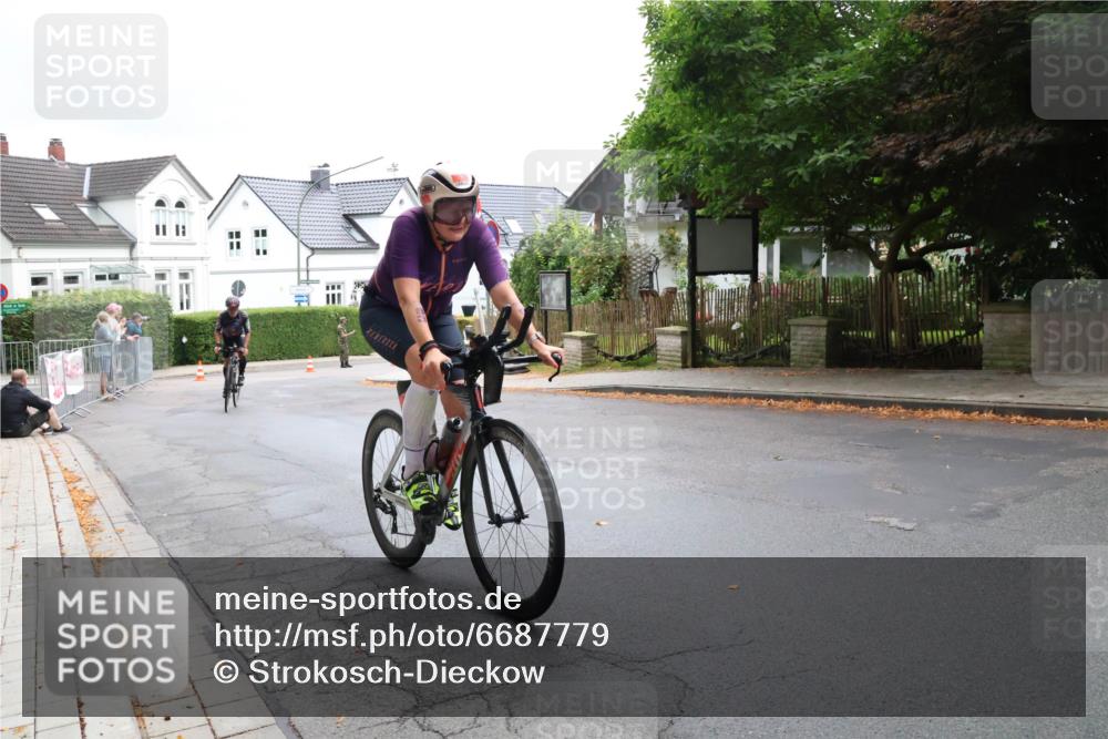 04.08.2024 - OstseeMan Strokosch-Dieckow http://msf.ph/oto/6687779 04.08.2024 09:46:55 Radfahren 122, 71, 93, 197, 1141 meine-sportfotos.de