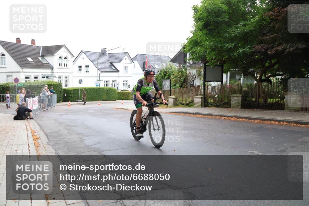 04.08.2024 - OstseeMan Strokosch-Dieckow http://msf.ph/oto/6688050 04.08.2024 09:50:06 Radfahren 44, 92, 102 meine-sportfotos.de