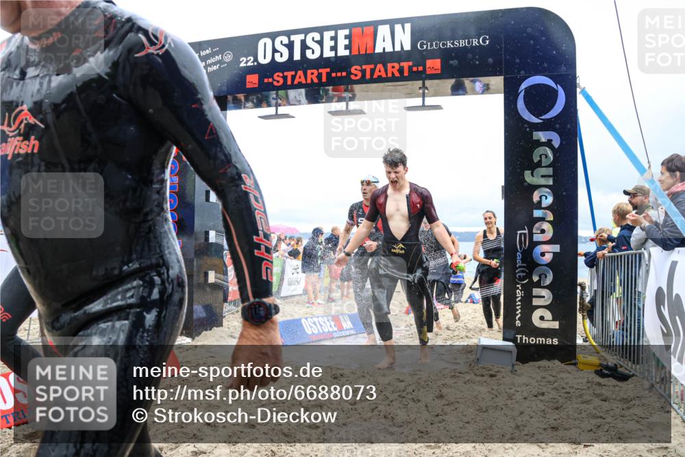 04.08.2024 - OstseeMan Strokosch-Dieckow http://msf.ph/oto/6688073 04.08.2024 10:07:11 Schwimmen 432, 438, 475, 524, 525, 527, 546, 558, 794, 797 meine-sportfotos.de