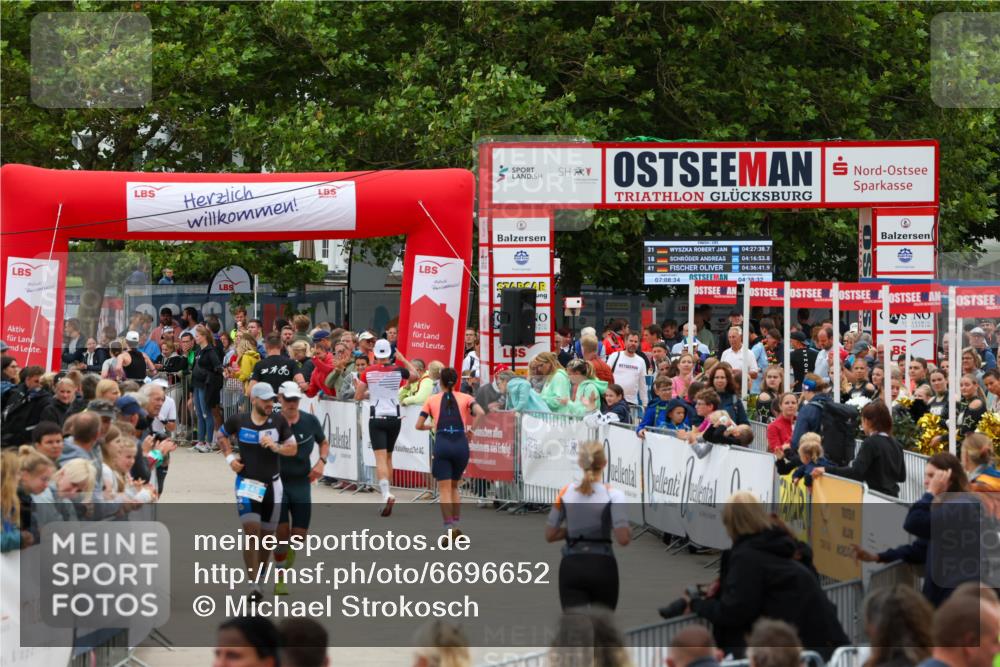 04.08.2024 - OstseeMan Michael Strokosch http://msf.ph/oto/6696652 04.08.2024 13:53:23 Laufen 107, 116, 123, 175, 245, 384, 503, 511, 555, 590, 673, 745, 760, 784, 837, 1107, 1122, 1156, 1253, 1257 meine-sportfotos.de