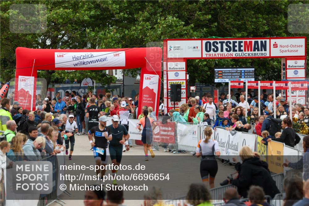 04.08.2024 - OstseeMan Michael Strokosch http://msf.ph/oto/6696654 04.08.2024 13:53:24 Laufen 107, 116, 123, 175, 245, 384, 503, 511, 555, 590, 745, 760, 784, 837, 1107, 1122, 1156, 1253 meine-sportfotos.de
