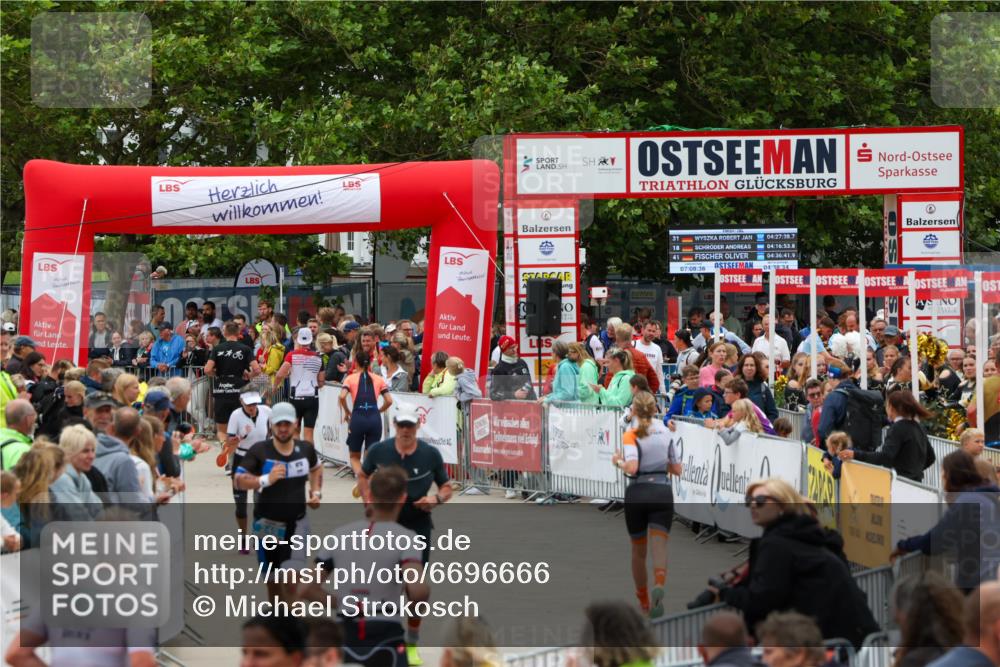 04.08.2024 - OstseeMan Michael Strokosch http://msf.ph/oto/6696666 04.08.2024 13:53:26 Laufen 107, 116, 123, 175, 245, 437, 503, 511, 555, 590, 745, 760, 772, 784, 837, 1107, 1122, 1156 meine-sportfotos.de