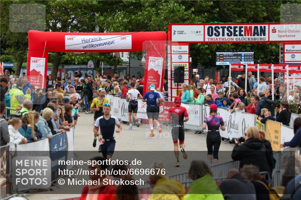 04.08.2024 - OstseeMan Michael Strokosch http://msf.ph/oto/6696676 04.08.2024 13:53:37 Laufen 116, 123, 175, 245, 343, 437, 503, 511, 590, 602, 662, 695, 745, 760, 769, 772, 784, 837, 1122, 1156, 1206, 1235 meine-sportfotos.de