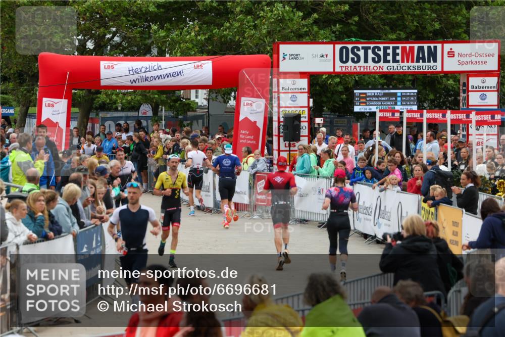 04.08.2024 - OstseeMan Michael Strokosch http://msf.ph/oto/6696681 04.08.2024 13:53:37 Laufen 116, 123, 175, 245, 343, 437, 503, 511, 590, 602, 662, 695, 745, 760, 769, 772, 784, 837, 1122, 1156, 1206, 1235 meine-sportfotos.de