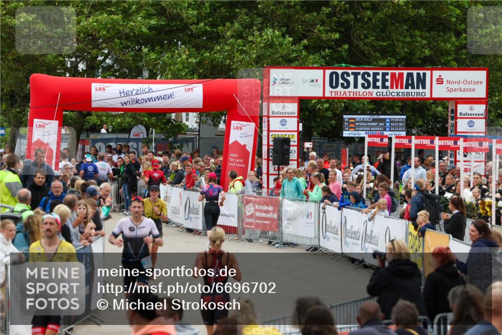 04.08.2024 - OstseeMan Michael Strokosch http://msf.ph/oto/6696702 04.08.2024 13:53:43 Laufen 116, 175, 289, 343, 353, 390, 437, 503, 511, 602, 662, 695, 768, 769, 772, 1156, 1200, 1206, 1210, 1235 meine-sportfotos.de