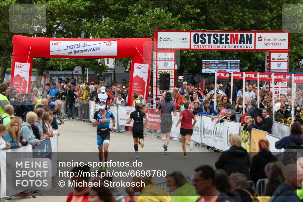 04.08.2024 - OstseeMan Michael Strokosch http://msf.ph/oto/6696760 04.08.2024 13:53:56 Laufen 289, 353, 390, 400, 466, 502, 622, 662, 695, 768, 769, 856, 871, 1167, 1200, 1206, 1210, 1235 meine-sportfotos.de