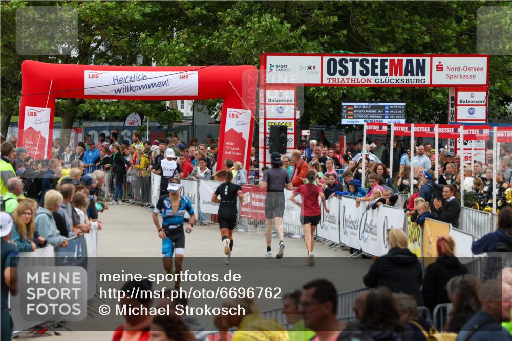04.08.2024 - OstseeMan Michael Strokosch http://msf.ph/oto/6696762 04.08.2024 13:53:57 Laufen 289, 353, 390, 400, 466, 502, 622, 662, 695, 768, 769, 856, 871, 1167, 1200, 1206, 1210, 1235 meine-sportfotos.de