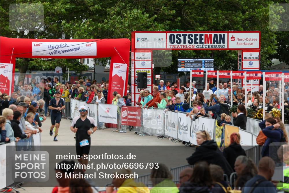 04.08.2024 - OstseeMan Michael Strokosch http://msf.ph/oto/6696793 04.08.2024 13:54:15 Laufen 323, 350, 378, 398, 400, 466, 502, 524, 617, 622, 631, 736, 748, 871, 919, 1237 meine-sportfotos.de