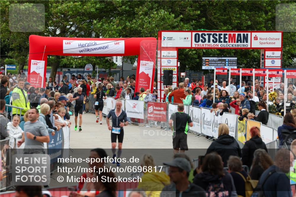 04.08.2024 - OstseeMan Michael Strokosch http://msf.ph/oto/6696817 04.08.2024 13:54:27 Laufen 90, 133, 228, 323, 350, 378, 398, 517, 524, 617, 631, 683, 736, 748, 774, 919, 978, 1237, 1287 meine-sportfotos.de