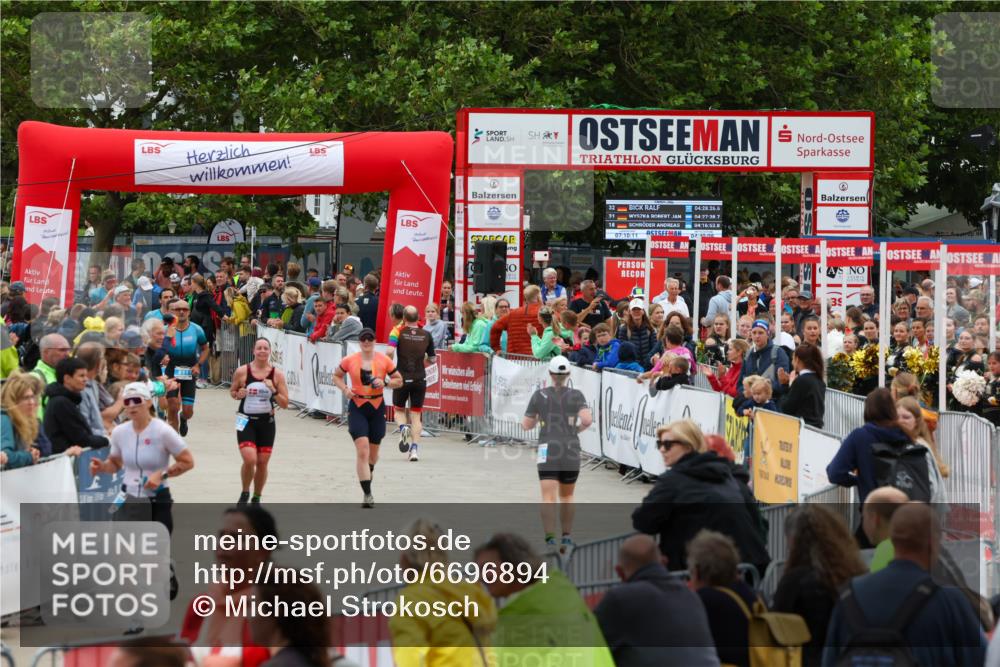 04.08.2024 - OstseeMan Michael Strokosch http://msf.ph/oto/6696894 04.08.2024 13:55:01 Laufen 94, 233, 274, 286, 331, 413, 495, 504, 536, 563, 707, 747, 777, 811, 874, 1124, 1142, 1147, 1185, 1274 meine-sportfotos.de