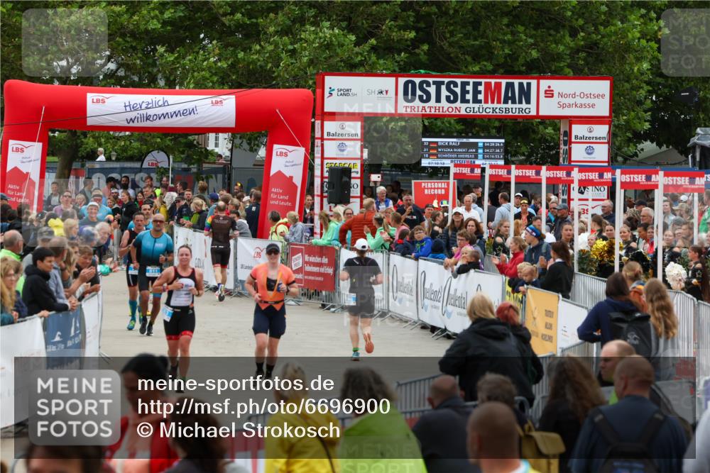 04.08.2024 - OstseeMan Michael Strokosch http://msf.ph/oto/6696900 04.08.2024 13:55:03 Laufen 69, 89, 94, 233, 274, 286, 331, 413, 495, 504, 536, 563, 707, 747, 777, 811, 874, 1124, 1142, 1147, 1185, 1192, 1274 meine-sportfotos.de