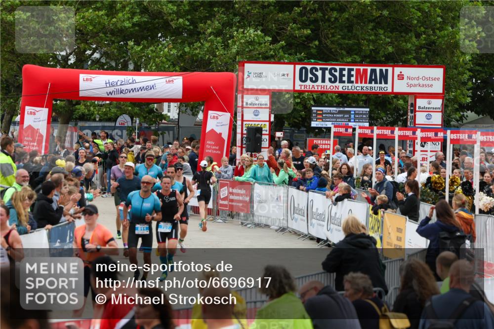 04.08.2024 - OstseeMan Michael Strokosch http://msf.ph/oto/6696917 04.08.2024 13:55:06 Laufen 69, 89, 94, 233, 274, 286, 331, 413, 428, 493, 495, 504, 563, 651, 707, 747, 777, 811, 874, 1124, 1142, 1147, 1185, 1192, 1274 meine-sportfotos.de