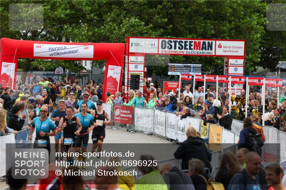 04.08.2024 - OstseeMan Michael Strokosch http://msf.ph/oto/6696925 04.08.2024 13:55:08 Laufen 69, 89, 94, 233, 274, 286, 331, 413, 428, 444, 493, 504, 563, 651, 707, 747, 777, 811, 832, 874, 1124, 1142, 1147, 1192, 1274 meine-sportfotos.de