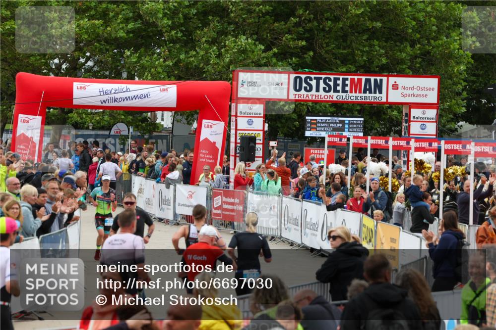 04.08.2024 - OstseeMan Michael Strokosch http://msf.ph/oto/6697030 04.08.2024 13:55:30 Laufen 69, 89, 200, 428, 441, 444, 450, 455, 469, 478, 493, 506, 565, 651, 679, 698, 734, 783, 832, 853, 1129, 1192, 1271, 1294 meine-sportfotos.de