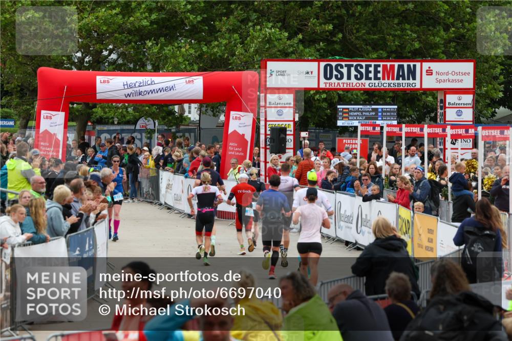 04.08.2024 - OstseeMan Michael Strokosch http://msf.ph/oto/6697040 04.08.2024 13:55:36 Laufen 200, 441, 444, 450, 455, 469, 478, 506, 565, 679, 698, 734, 783, 795, 832, 853, 935, 1129, 1271, 1294 meine-sportfotos.de