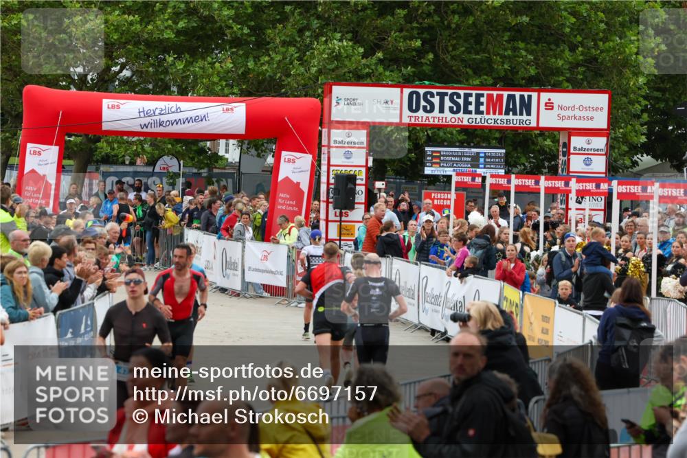 04.08.2024 - OstseeMan Michael Strokosch http://msf.ph/oto/6697157 04.08.2024 13:56:00 Laufen 108, 250, 259, 368, 447, 473, 531, 652, 659, 699, 742, 795, 935, 983, 1115, 1219 meine-sportfotos.de