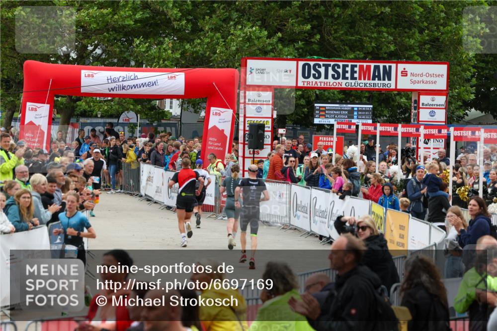 04.08.2024 - OstseeMan Michael Strokosch http://msf.ph/oto/6697169 04.08.2024 13:56:03 Laufen 108, 250, 259, 368, 447, 473, 531, 652, 659, 699, 742, 801, 822, 935, 983, 1115, 1219 meine-sportfotos.de