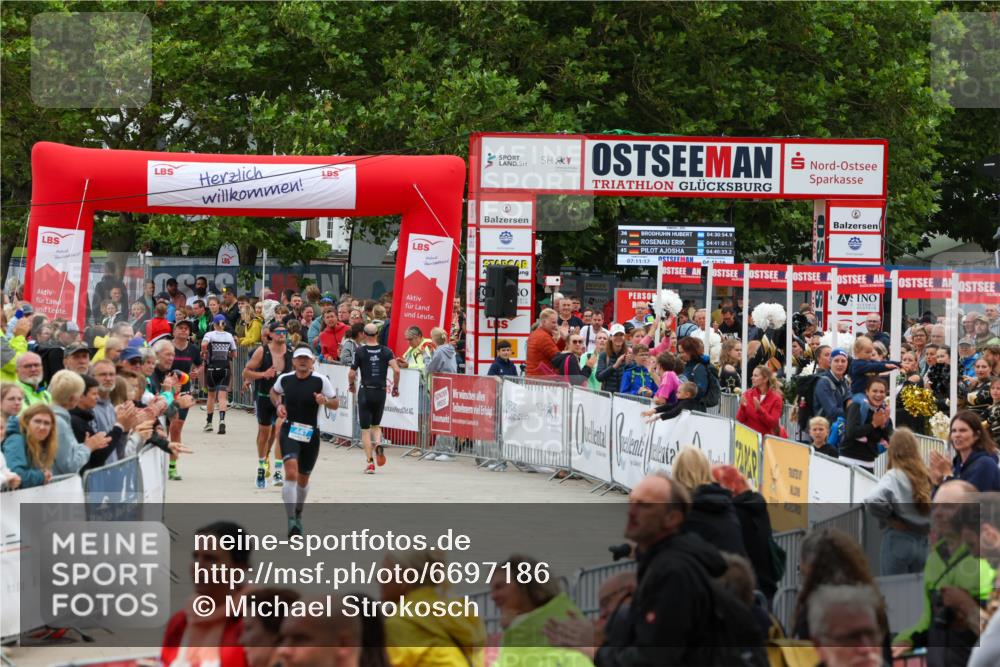 04.08.2024 - OstseeMan Michael Strokosch http://msf.ph/oto/6697186 04.08.2024 13:56:07 Laufen 108, 250, 259, 368, 447, 473, 531, 584, 652, 659, 699, 742, 744, 801, 822, 983, 1115, 1184, 1219, 1245 meine-sportfotos.de