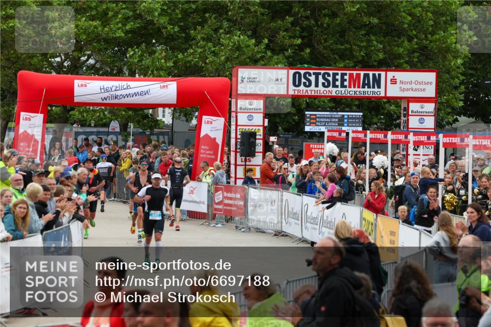 04.08.2024 - OstseeMan Michael Strokosch http://msf.ph/oto/6697188 04.08.2024 13:56:07 Laufen 108, 250, 259, 368, 447, 473, 531, 584, 652, 659, 699, 742, 744, 801, 822, 983, 1115, 1184, 1219, 1245 meine-sportfotos.de