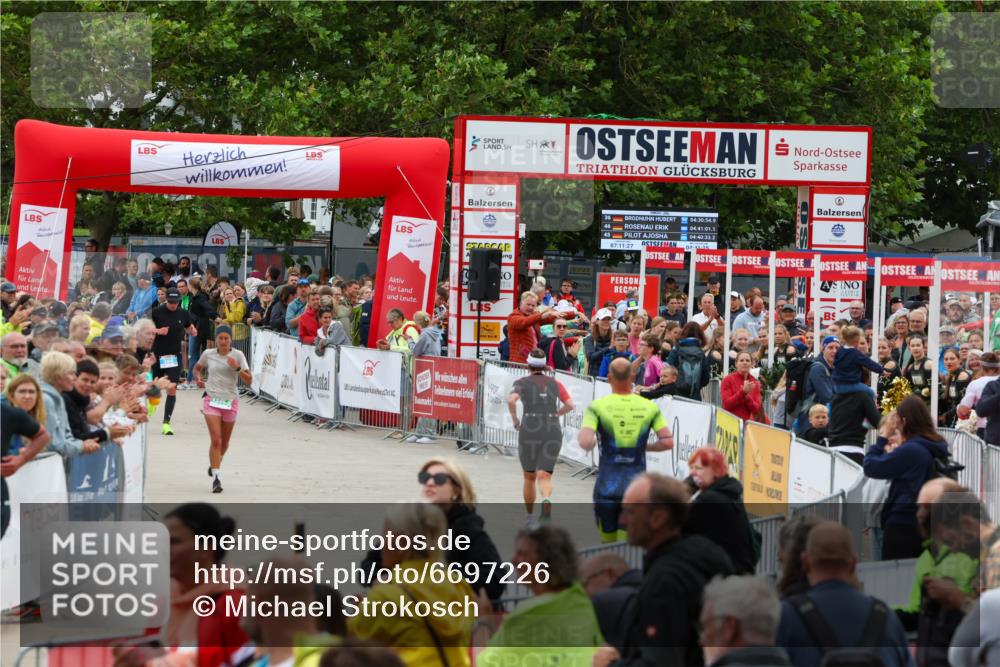04.08.2024 - OstseeMan Michael Strokosch http://msf.ph/oto/6697226 04.08.2024 13:56:16 Laufen 108, 152, 259, 298, 368, 386, 432, 447, 514, 531, 584, 659, 699, 742, 744, 801, 822, 983, 1184, 1245 meine-sportfotos.de