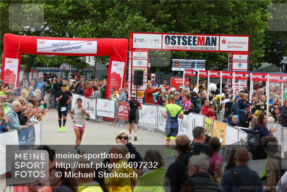 04.08.2024 - OstseeMan Michael Strokosch http://msf.ph/oto/6697232 04.08.2024 13:56:18 Laufen 108, 152, 259, 298, 386, 432, 447, 514, 531, 584, 632, 699, 742, 744, 801, 822, 983, 1184, 1245 meine-sportfotos.de