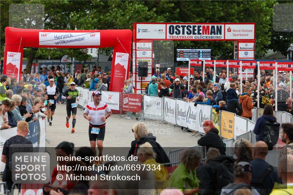04.08.2024 - OstseeMan Michael Strokosch http://msf.ph/oto/6697334 04.08.2024 13:57:08 Laufen 5, 132, 170, 253, 284, 326, 446, 497, 507, 530, 550, 564, 576, 625, 660, 663, 692, 725, 749, 753, 771, 786, 794, 900, 907, 938, 1188, 1242, 1262 meine-sportfotos.de