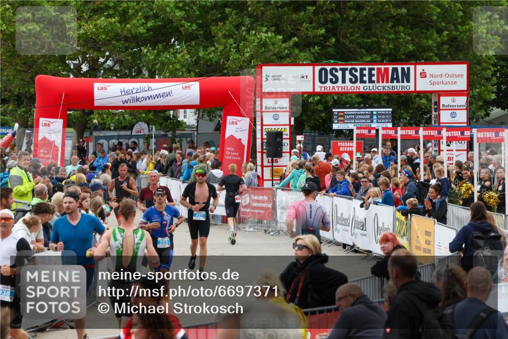 04.08.2024 - OstseeMan Michael Strokosch http://msf.ph/oto/6697371 04.08.2024 13:57:17 Laufen 135, 161, 170, 253, 425, 446, 497, 530, 564, 576, 633, 660, 663, 692, 749, 771, 786, 794, 840, 900, 907, 938, 1188, 1262, 1296 meine-sportfotos.de