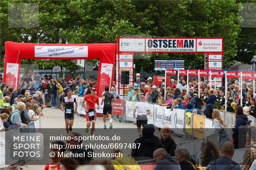 04.08.2024 - OstseeMan Michael Strokosch http://msf.ph/oto/6697487 04.08.2024 13:57:52 Laufen 120, 131, 172, 264, 288, 419, 426, 608, 643, 759, 785, 797, 1211 meine-sportfotos.de