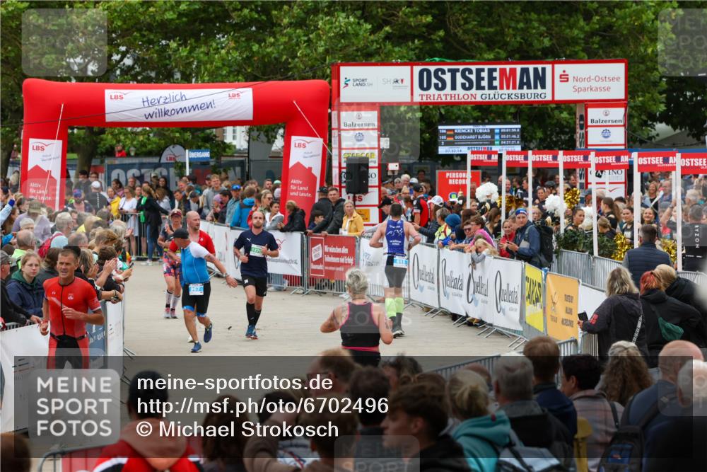 04.08.2024 - OstseeMan Michael Strokosch http://msf.ph/oto/6702496 04.08.2024 14:17:04 Laufen 60, 84, 88, 111, 185, 197, 217, 266, 289, 301, 438, 512, 548, 623, 656, 694, 705, 761, 800, 967, 1120, 1135, 1203, 1244, 1270, 1288 meine-sportfotos.de