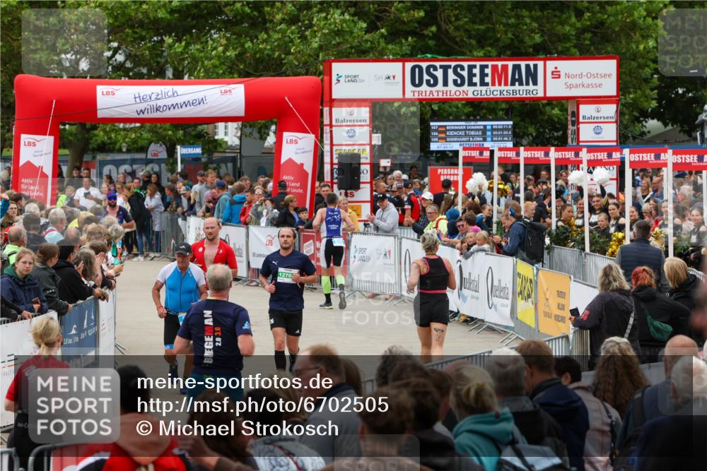 04.08.2024 - OstseeMan Michael Strokosch http://msf.ph/oto/6702505 04.08.2024 14:17:07 Laufen 60, 84, 88, 111, 185, 197, 217, 266, 289, 301, 438, 512, 548, 656, 694, 705, 761, 800, 967, 1120, 1135, 1203, 1244, 1270 meine-sportfotos.de