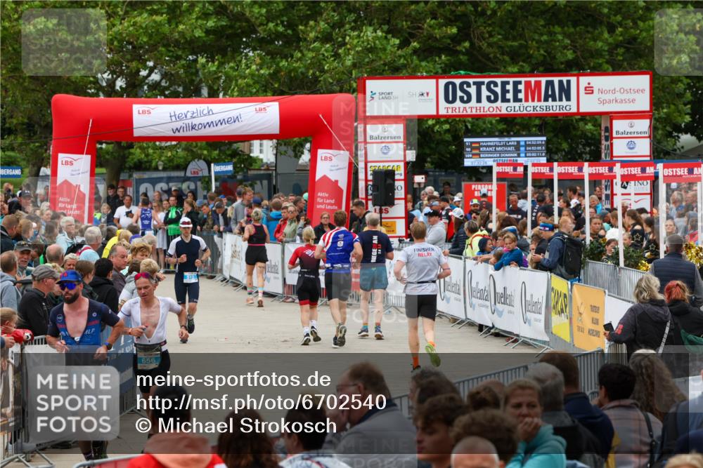 04.08.2024 - OstseeMan Michael Strokosch http://msf.ph/oto/6702540 04.08.2024 14:17:15 Laufen 88, 111, 185, 266, 289, 301, 359, 483, 512, 656, 761, 800, 810, 918, 967, 1244, 1270 meine-sportfotos.de