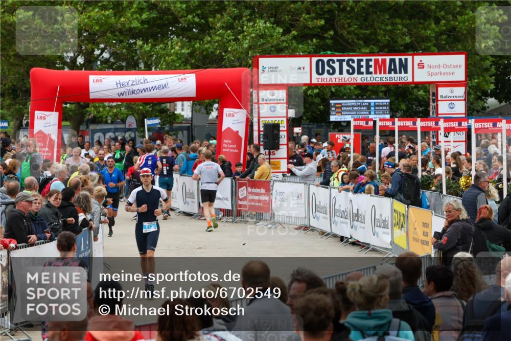 04.08.2024 - OstseeMan Michael Strokosch http://msf.ph/oto/6702549 04.08.2024 14:17:20 Laufen 88, 111, 185, 301, 309, 350, 359, 483, 512, 656, 728, 810, 918, 1244 meine-sportfotos.de
