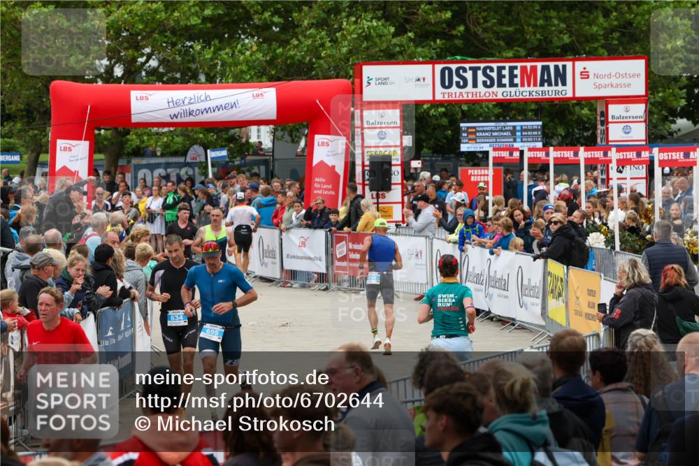 04.08.2024 - OstseeMan Michael Strokosch http://msf.ph/oto/6702644 04.08.2024 14:17:38 Laufen 148, 169, 309, 350, 352, 389, 393, 483, 535, 579, 606, 615, 634, 695, 728, 810, 1158, 1253, 1298 meine-sportfotos.de