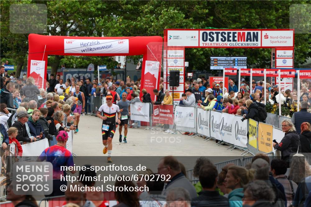 04.08.2024 - OstseeMan Michael Strokosch http://msf.ph/oto/6702792 04.08.2024 14:18:39 Laufen 107, 184, 477, 558, 640, 806, 910, 958, 981, 987, 1147, 1176, 1222, 1257, 1282 meine-sportfotos.de