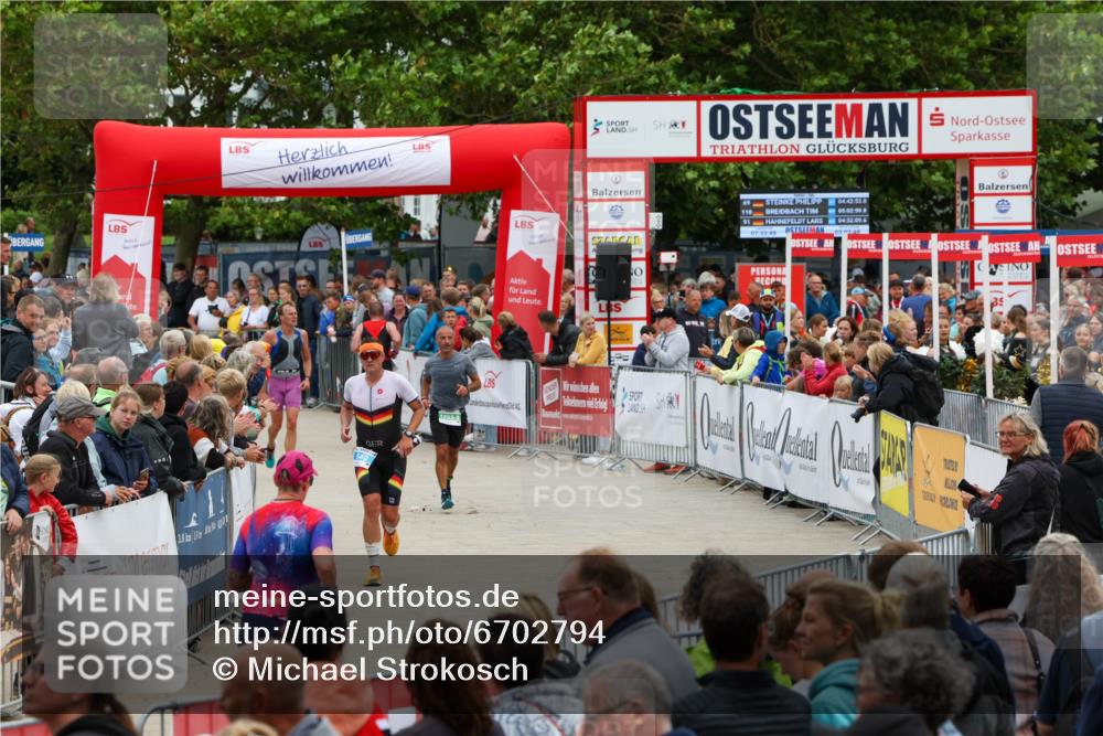 04.08.2024 - OstseeMan Michael Strokosch http://msf.ph/oto/6702794 04.08.2024 14:18:39 Laufen 107, 184, 477, 558, 640, 806, 910, 958, 981, 987, 1147, 1176, 1222, 1257, 1282 meine-sportfotos.de