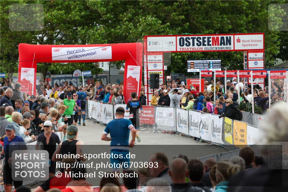 04.08.2024 - OstseeMan Michael Strokosch http://msf.ph/oto/6703693 04.08.2024 14:24:55 Laufen 41, 172, 302, 381, 428, 500, 515, 524, 532, 547, 631, 808, 821, 838, 863, 874, 901, 911, 922, 928, 1170, 1190, 1251 meine-sportfotos.de