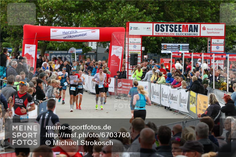 04.08.2024 - OstseeMan Michael Strokosch http://msf.ph/oto/6703760 04.08.2024 14:25:21 Laufen 156, 354, 368, 412, 466, 502, 631, 745, 763, 765, 791, 794, 798, 818, 853, 892, 898, 1103, 1124, 1247 meine-sportfotos.de