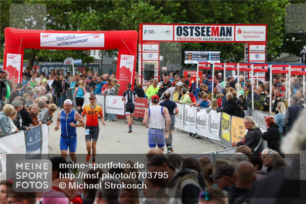 04.08.2024 - OstseeMan Michael Strokosch http://msf.ph/oto/6703795 04.08.2024 14:25:31 Laufen 97, 131, 156, 354, 368, 412, 466, 502, 688, 745, 763, 765, 791, 798, 818, 853, 892, 898, 961, 1103, 1124, 1126, 1294 meine-sportfotos.de