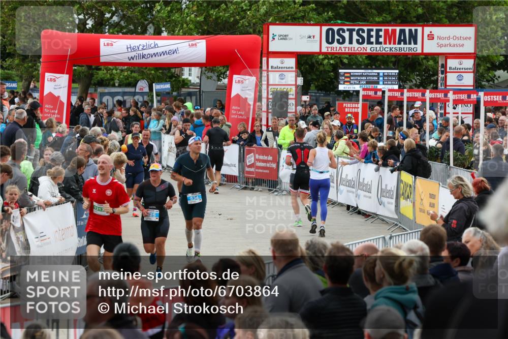 04.08.2024 - OstseeMan Michael Strokosch http://msf.ph/oto/6703864 04.08.2024 14:26:06 Laufen 425, 433, 460, 534, 614, 617, 683, 711, 746, 929, 930, 1112, 1185, 1213, 1253, 1267, 1270 meine-sportfotos.de