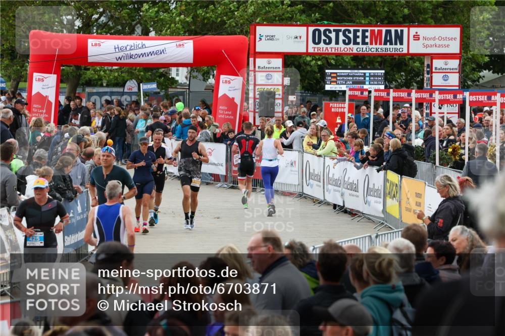 04.08.2024 - OstseeMan Michael Strokosch http://msf.ph/oto/6703871 04.08.2024 14:26:08 Laufen 425, 433, 460, 534, 614, 617, 683, 711, 746, 929, 930, 1112, 1185, 1213, 1253, 1267, 1270 meine-sportfotos.de