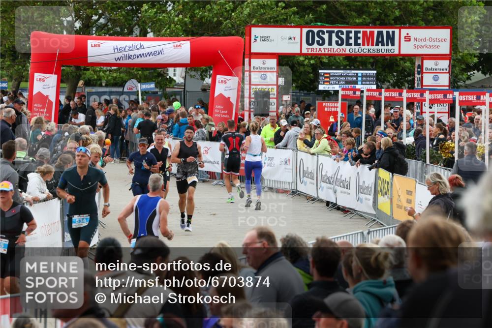 04.08.2024 - OstseeMan Michael Strokosch http://msf.ph/oto/6703874 04.08.2024 14:26:08 Laufen 425, 433, 460, 534, 614, 617, 683, 711, 746, 929, 930, 1112, 1185, 1213, 1253, 1267, 1270 meine-sportfotos.de