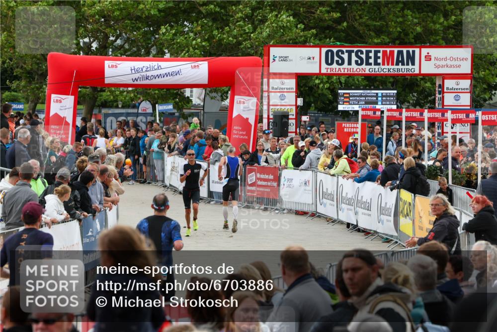 04.08.2024 - OstseeMan Michael Strokosch http://msf.ph/oto/6703886 04.08.2024 14:26:16 Laufen 425, 433, 483, 534, 614, 617, 683, 741, 746, 930, 1112, 1147, 1185, 1194, 1213, 1267, 1270, 1288 meine-sportfotos.de