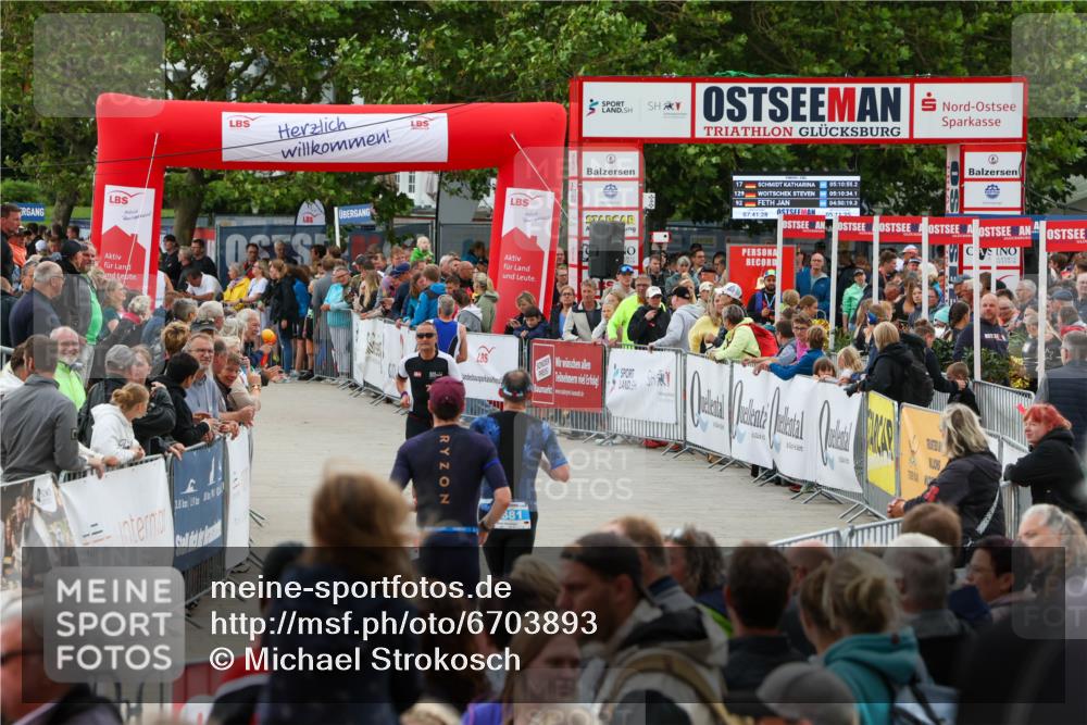 04.08.2024 - OstseeMan Michael Strokosch http://msf.ph/oto/6703893 04.08.2024 14:26:17 Laufen 65, 425, 433, 483, 534, 614, 617, 683, 741, 746, 930, 1112, 1147, 1185, 1194, 1213, 1267, 1270, 1288 meine-sportfotos.de