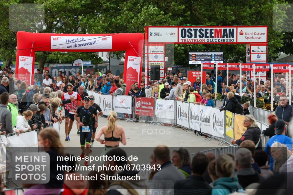 04.08.2024 - OstseeMan Michael Strokosch http://msf.ph/oto/6703943 04.08.2024 14:26:37 Laufen 65, 109, 152, 195, 483, 506, 596, 603, 741, 780, 900, 939, 945, 1147, 1162, 1194, 1210, 1288 meine-sportfotos.de