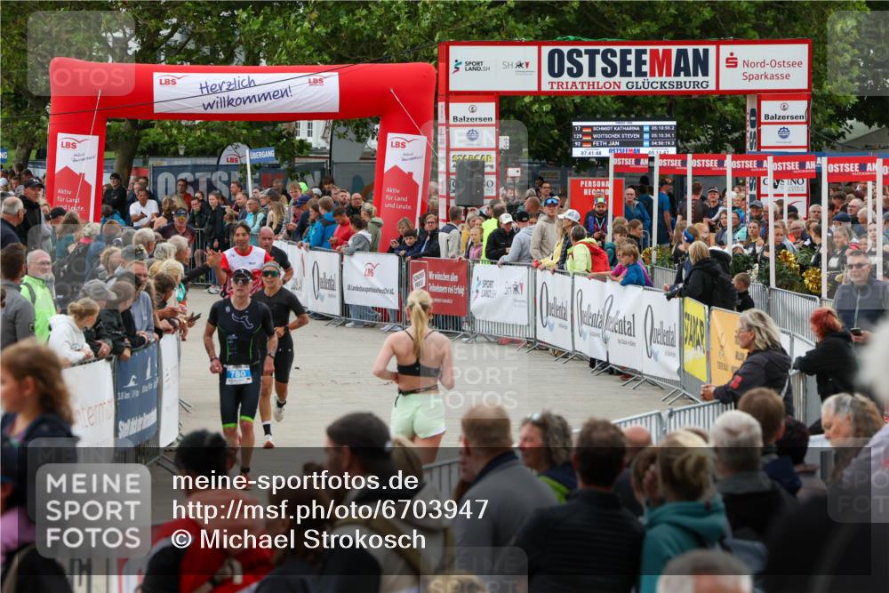 04.08.2024 - OstseeMan Michael Strokosch http://msf.ph/oto/6703947 04.08.2024 14:26:37 Laufen 65, 109, 152, 195, 483, 506, 596, 603, 741, 780, 900, 939, 945, 1147, 1162, 1194, 1210, 1288 meine-sportfotos.de