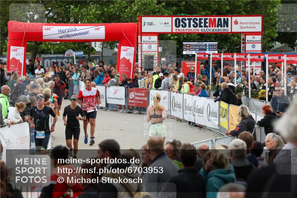 04.08.2024 - OstseeMan Michael Strokosch http://msf.ph/oto/6703953 04.08.2024 14:26:39 Laufen 65, 109, 152, 195, 483, 506, 596, 603, 741, 780, 900, 939, 945, 1147, 1162, 1194, 1210, 1288 meine-sportfotos.de