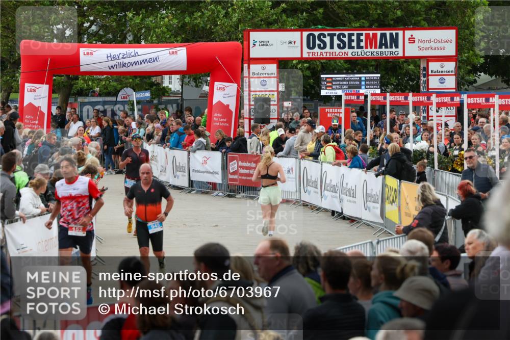 04.08.2024 - OstseeMan Michael Strokosch http://msf.ph/oto/6703967 04.08.2024 14:26:42 Laufen 65, 109, 116, 152, 195, 506, 596, 603, 741, 780, 896, 900, 939, 945, 971, 1162, 1194, 1210 meine-sportfotos.de