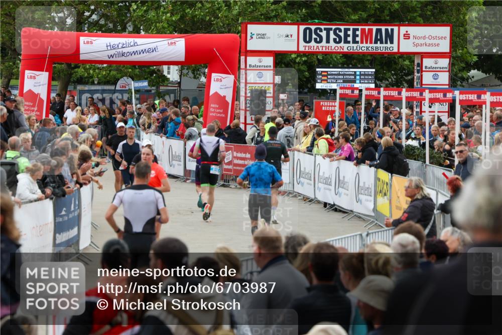 04.08.2024 - OstseeMan Michael Strokosch http://msf.ph/oto/6703987 04.08.2024 14:26:51 Laufen 108, 109, 116, 152, 195, 200, 506, 596, 603, 681, 771, 896, 900, 939, 945, 971, 1162, 1210 meine-sportfotos.de